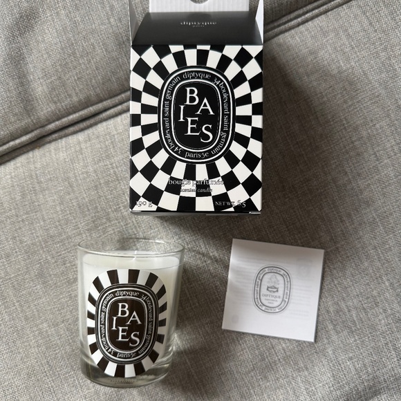 diptyque Other - Diptyque Baies Candle